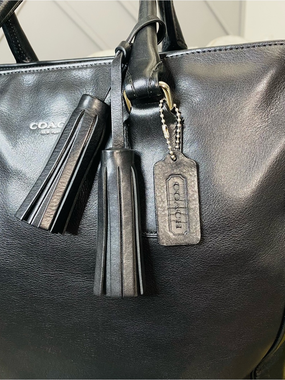 Coach Legacy Tanner Tote Black Glove Tanned Leather Tassel Bag 19924 - Picture 4 of 11